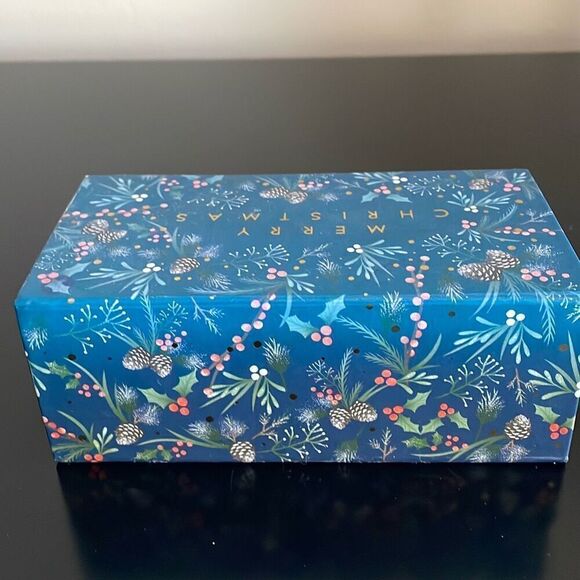 Merry Christmas small punch studio empty cranberry soap music box - Picture 4 of 8